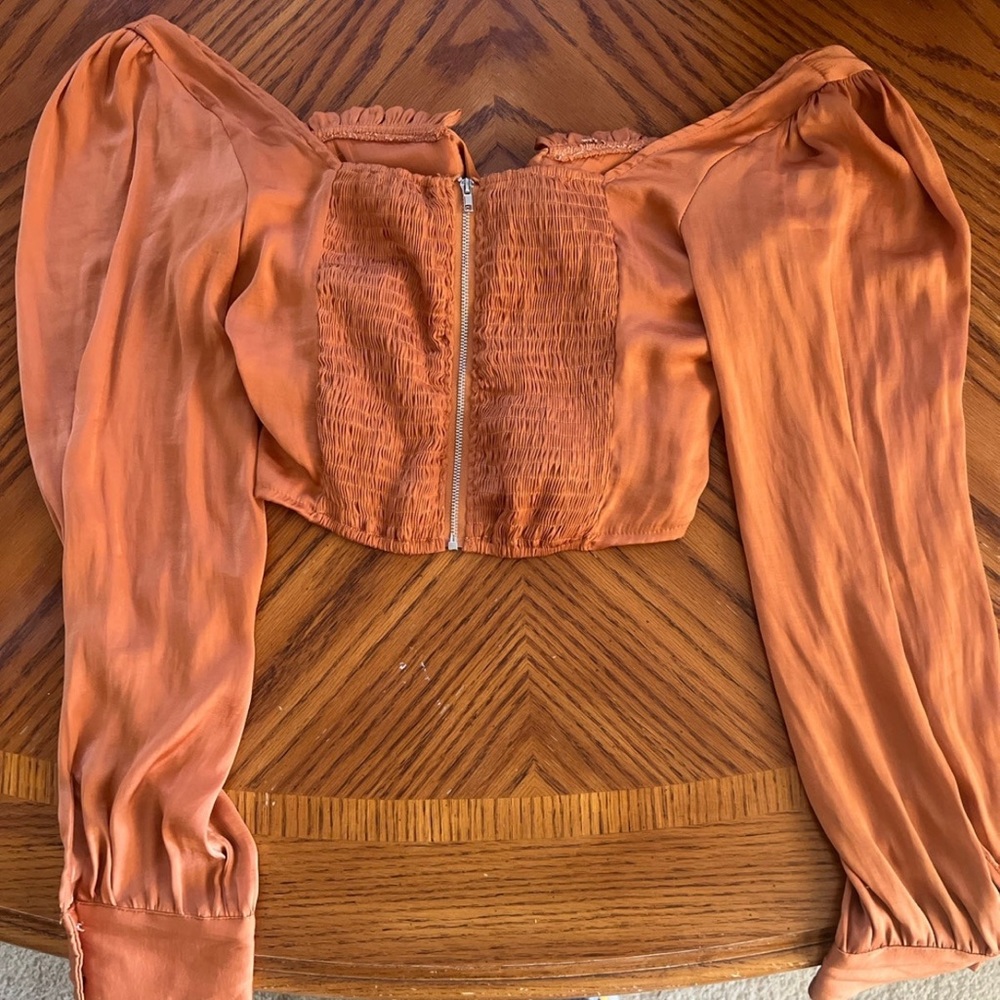FN Top - Picture 3 of 3
